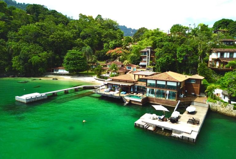 Ang064 - Maison de luxe en bord de mer à Angra dos Reis