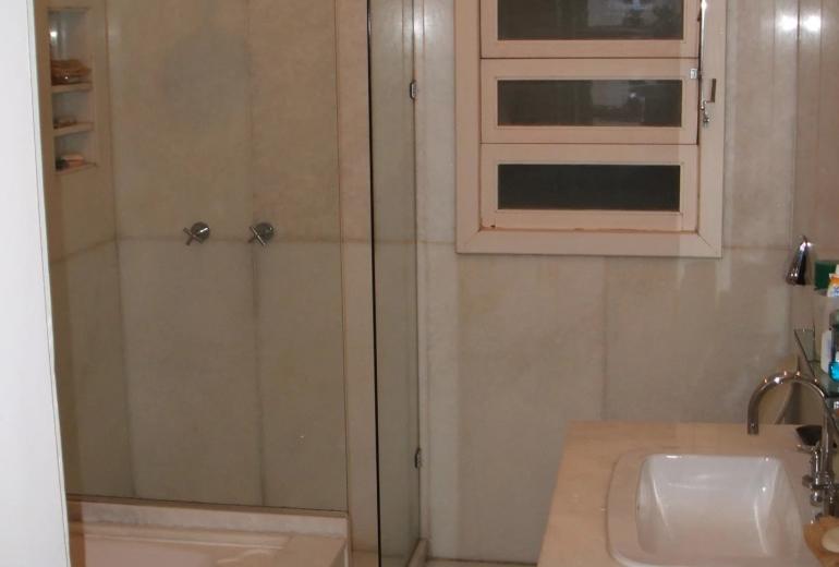 Rio588 – Apartamento de 354m² de frente para o mar em Copacabana
