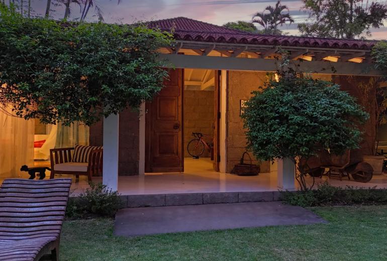 Rio193 - Casa com piscina no Itanhangá