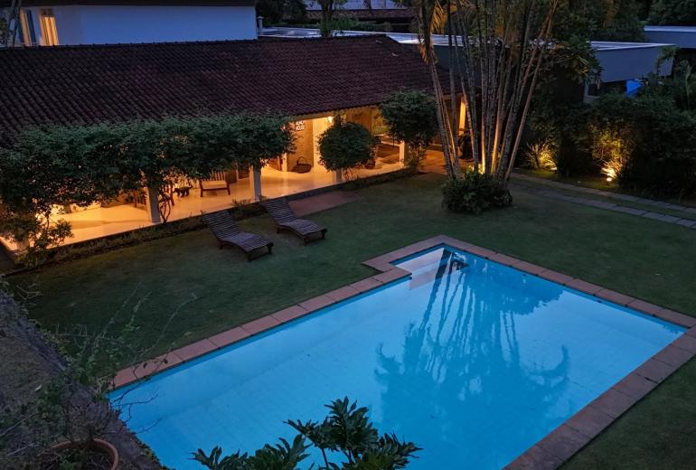 Rio193 - Casa com piscina no Itanhangá