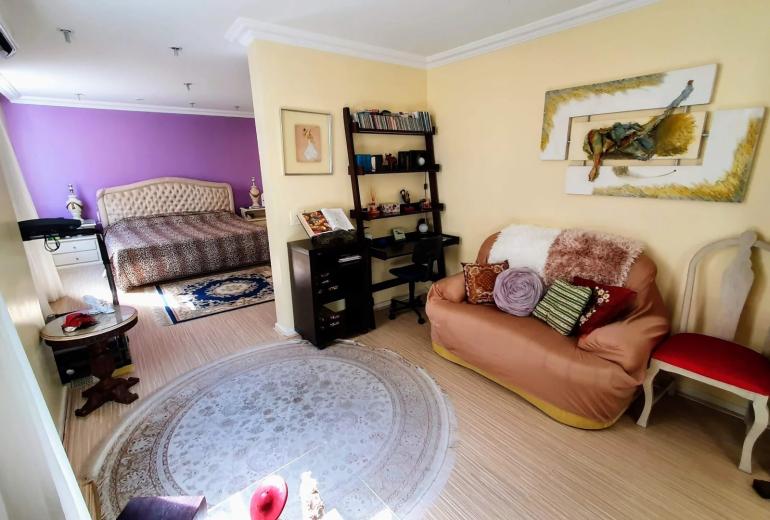 Rio480 – Seafront Penthouse in Copacabana