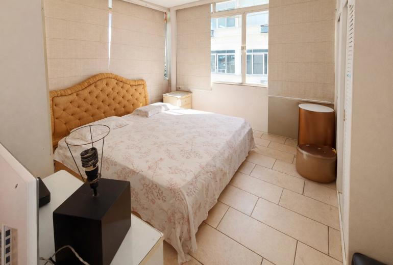 Rio480 - Beachfront penthouse in Copacabana