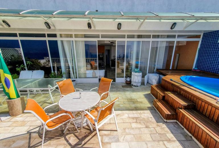 Rio480 – Seafront Penthouse in Copacabana