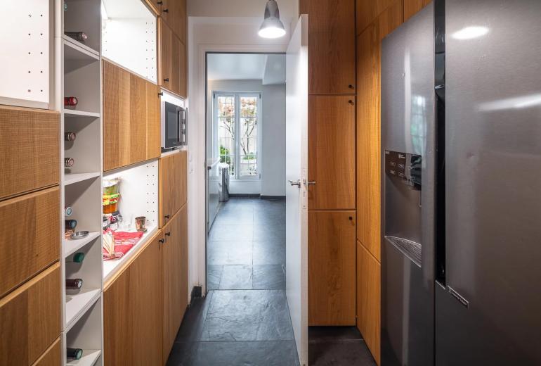 Par036 - Maison de ville avec terrasses en plein cœur du 17e arrondissement