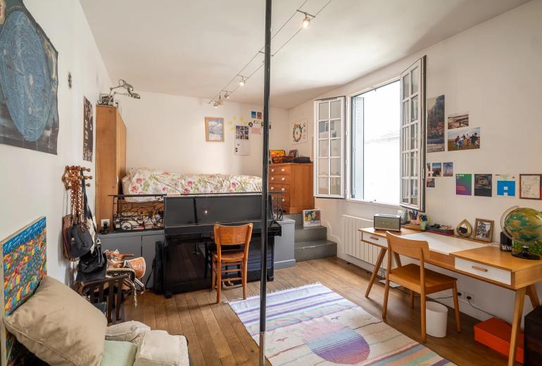 Par036 - Maison de ville avec terrasses en plein cœur du 17e arrondissement