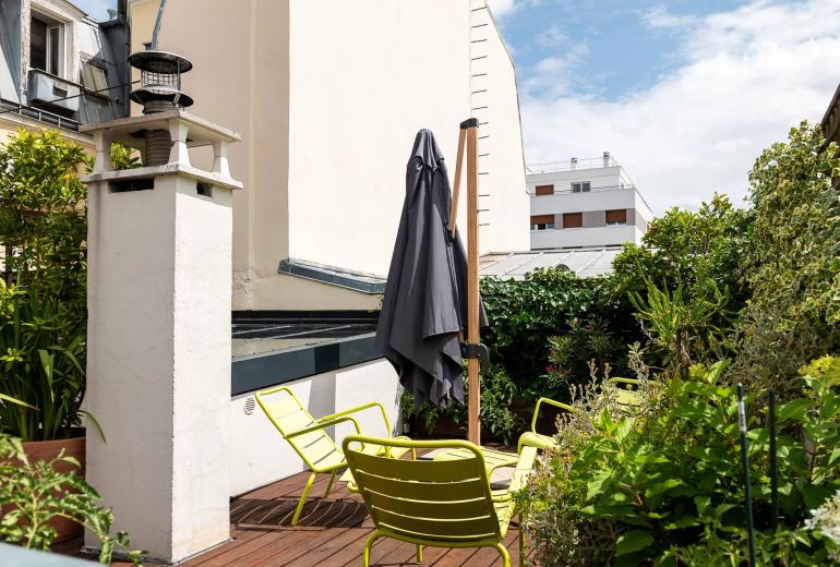 Par036 - Maison de ville avec terrasses en plein cœur du 17e arrondissement