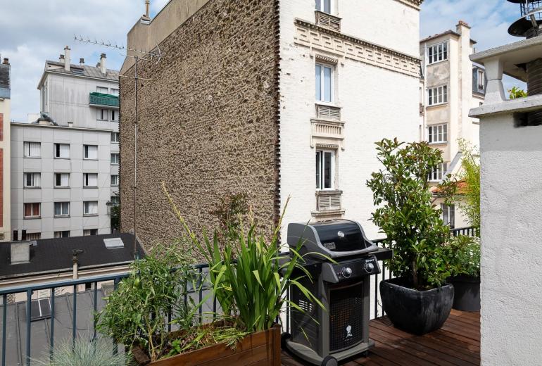 Par036 - Maison de ville avec terrasses en plein cœur du 17e arrondissement