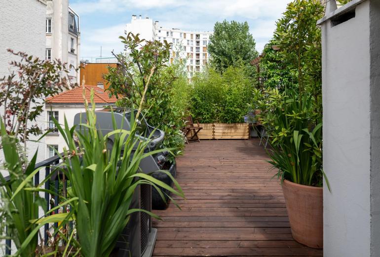 Par036 - Maison de ville avec terrasses en plein cœur du 17e arrondissement
