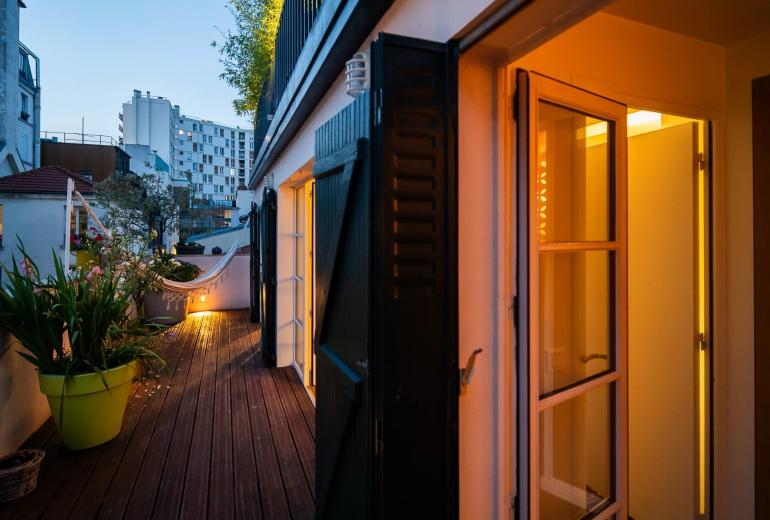 Par036 - Maison de ville avec terrasses en plein cœur du 17e arrondissement