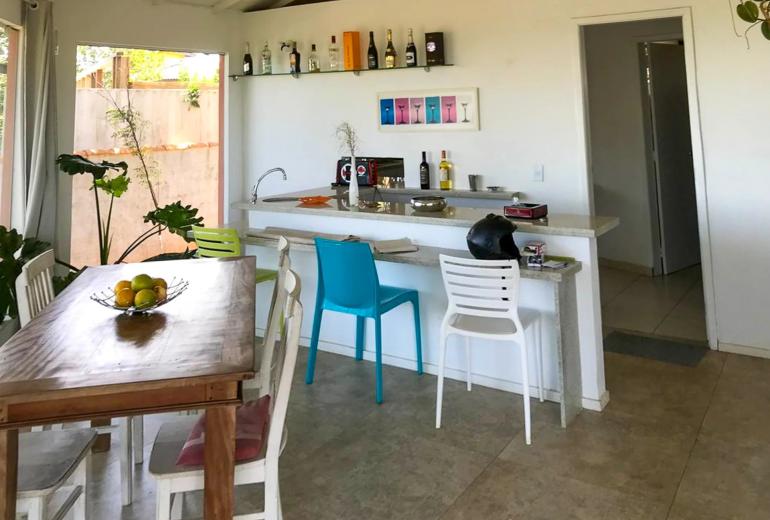 Buz059 – Casa com vista no Alto de Búzios
