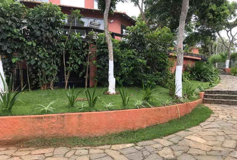 Buz059 – Casa com vista no Alto de Búzios