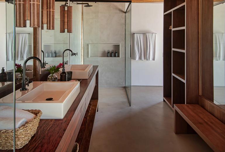 Bah171 - Exceptional Oceanfront Villa in Itacaré, Bahia