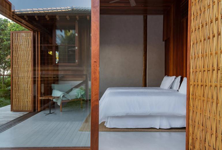 Bah171 - Exceptional Oceanfront Villa in Itacaré, Bahia
