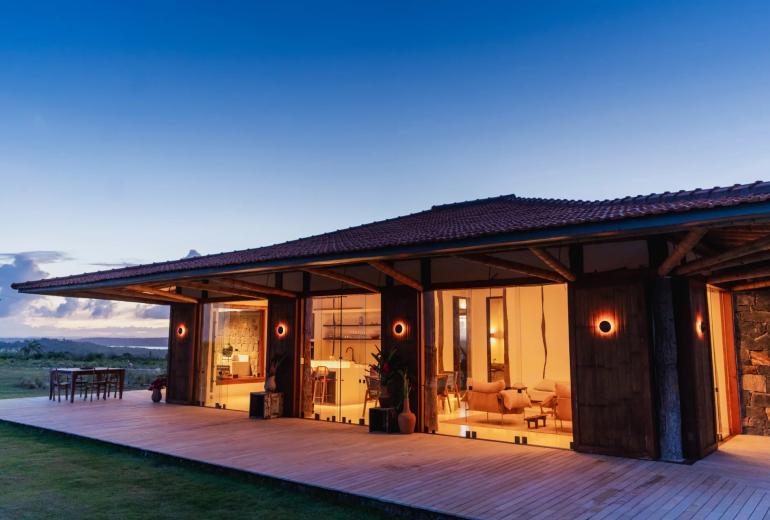 Bah322 - Propriedade com 2 casas em Maraú, Bahia