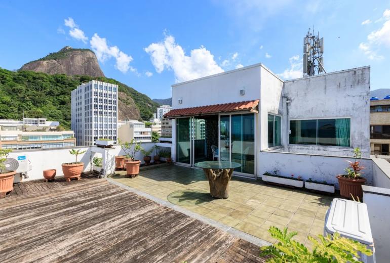 Rio463 - Cobertura duplex frente-mar no Leblon