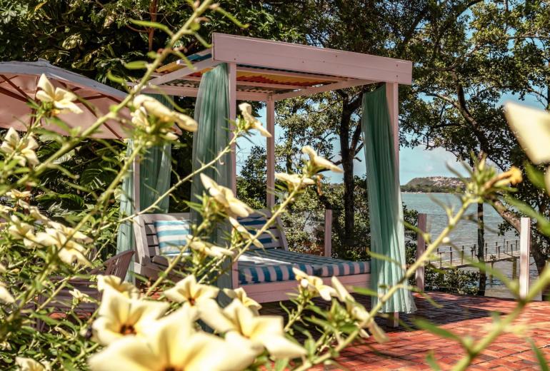 Buz061 - Exclusive Eco Resort by the Sea in Buzios