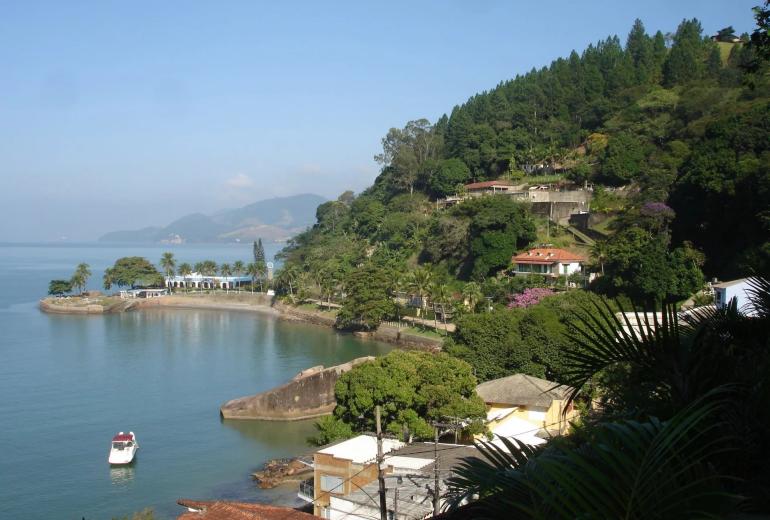 Ang104 - Demeure en Bord de Mer à Mangaratiba