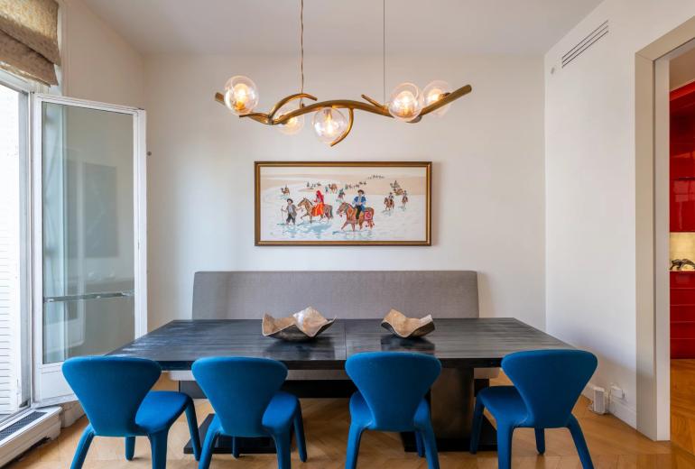 Par070 - Exceptional Apartment in the Heart of Saint-Germain-des-Prés