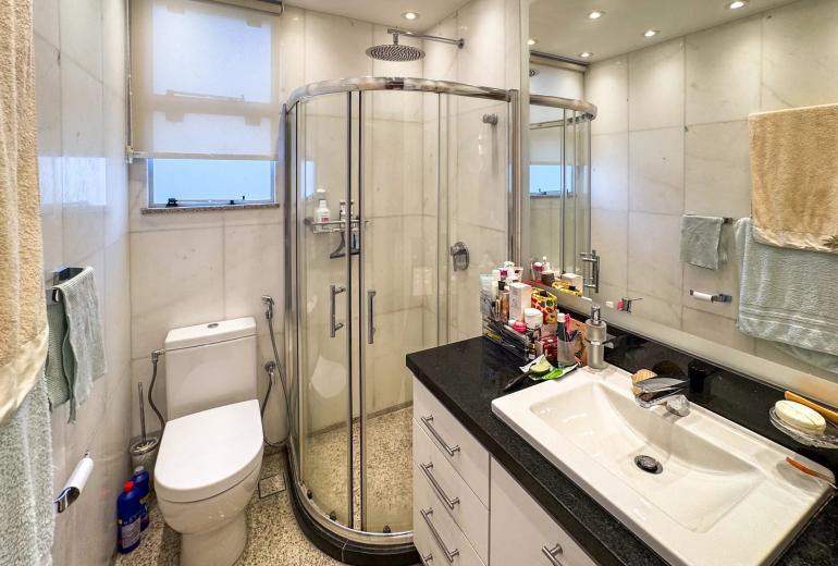 Rio370 – Renovated apartment in Copacabana
