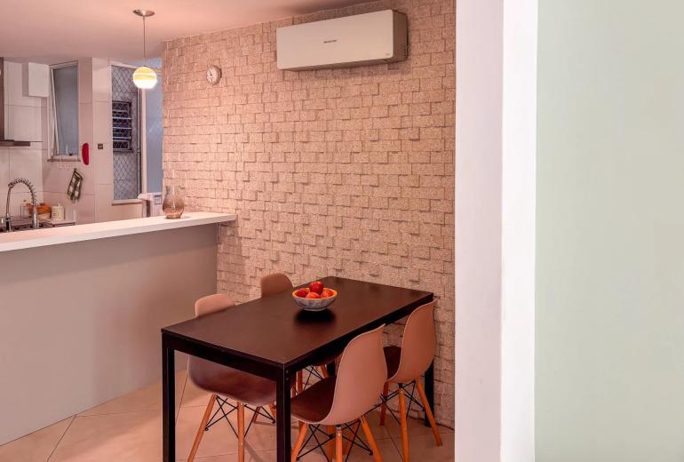 Rio554 - Apartamento para aluguel no Leme