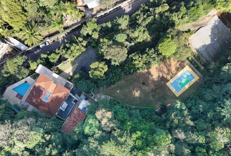 Rio096 - Unique Property in Laranjeiras – Iconic Views Over Rio