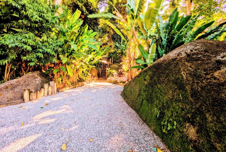 Pty016 – Hotel for Sale in Paraty