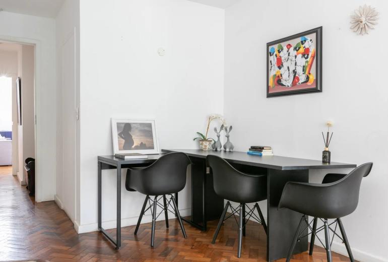 Rio374 - Apartamento espaçoso no Leblon