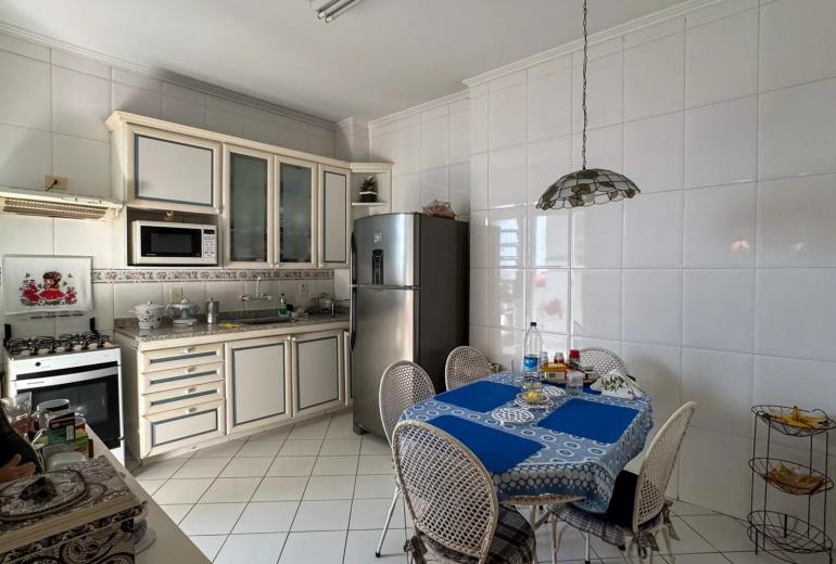 Rio235 - Appartement de 4 chambres à Copacabana