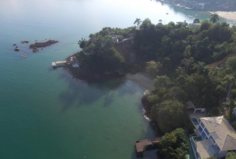 Ang066 - Terreno beira-mar em Angra dos Reis