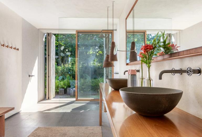 Bah005 – Luxury Design Villa in Trancoso