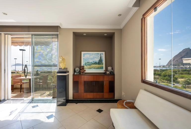 Rio367 - Apartamento con Balcón y Vista al Mar en Flamengo