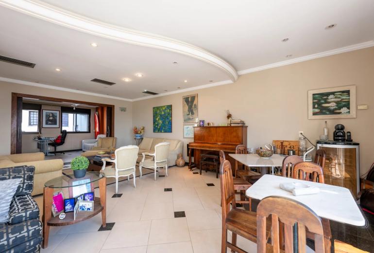 Rio367 - Apartamento con Balcón y Vista al Mar en Flamengo