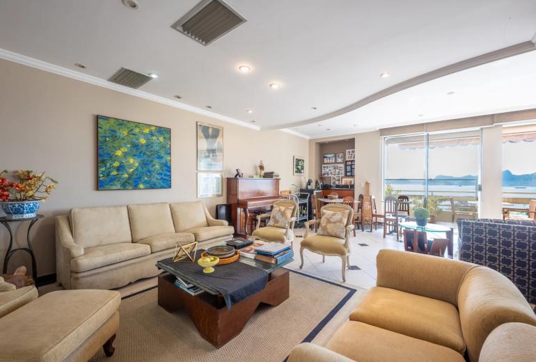 Rio367 - Apartamento con Balcón y Vista al Mar en Flamengo