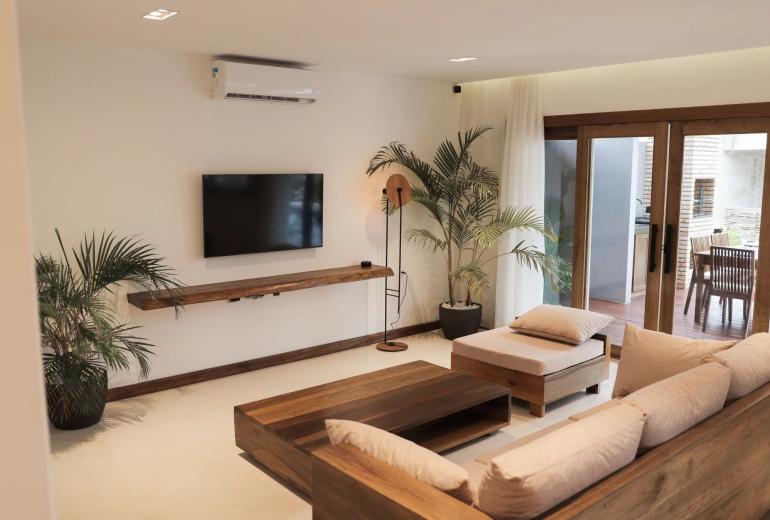 Cea073 – Elegant Villa in Guajiru Island, Ceará