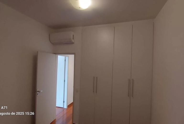 Charmoso apartamento idealmente localizado em Ipanema