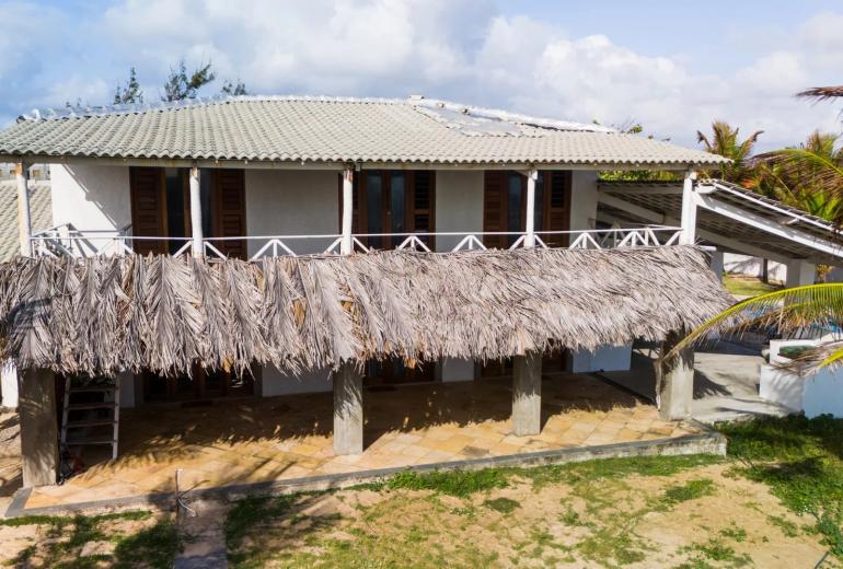 Cea083 - Casa pé na areia com piscina e vista para o mar