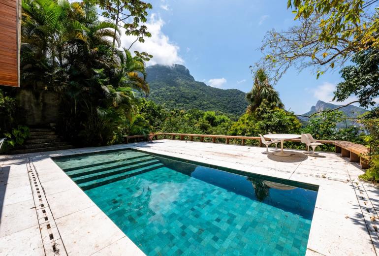 Rio095 - Espectacular villa en lo alto de São Conrado