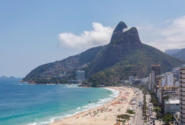 Rio040 - Cobertura mítica no alto do Itacurussá