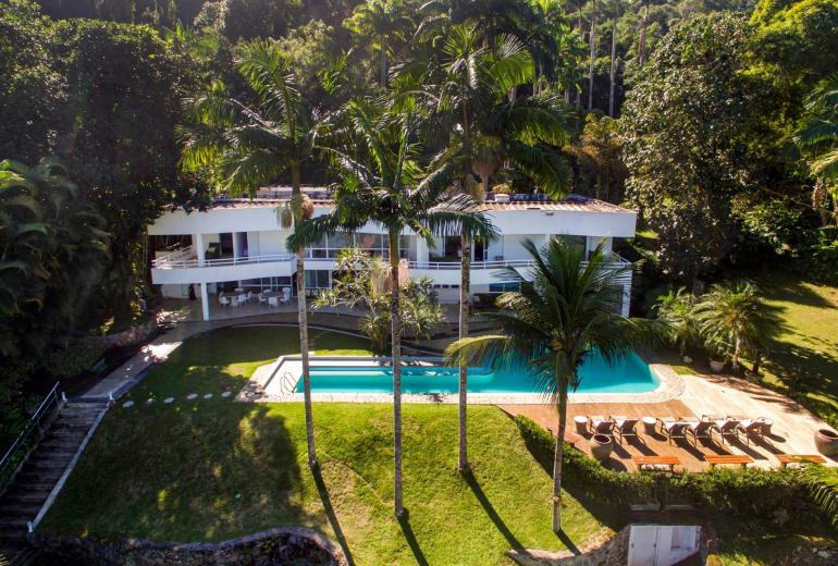 Ang019 - Amazing beach house by the sea in Angra dos Reis