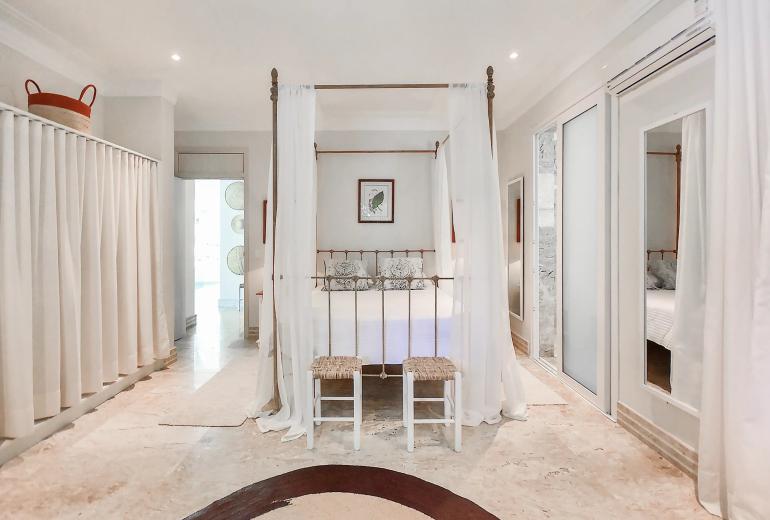 Ang013 - Propriété en bord de mer à Angra dos Reis