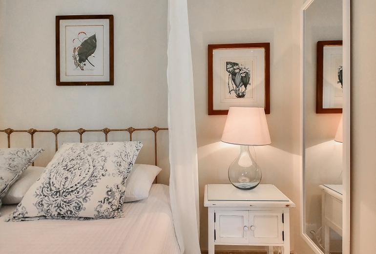 Ang013 - Propriété en bord de mer à Angra dos Reis