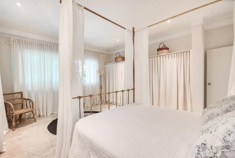 Ang013 - Propriété en bord de mer à Angra dos Reis