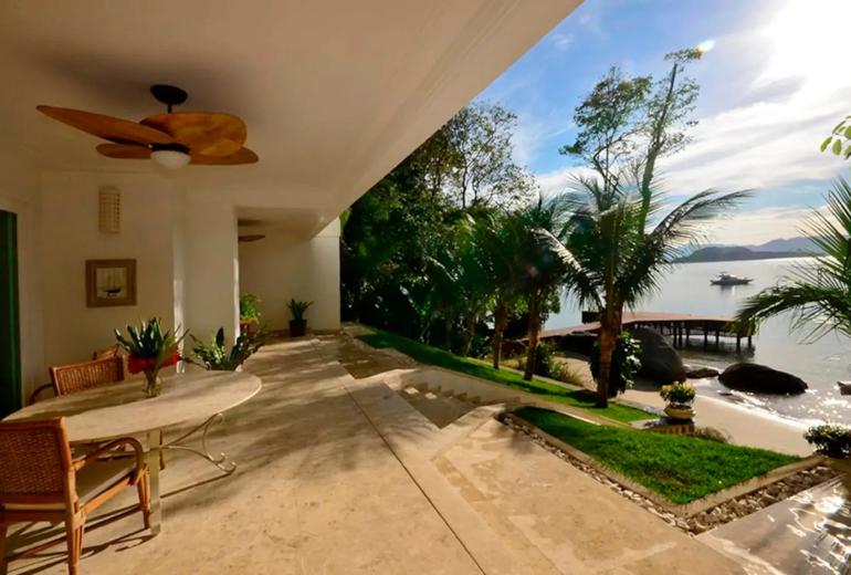 Ang046 - Villa frente al mar en Angra dos Reis