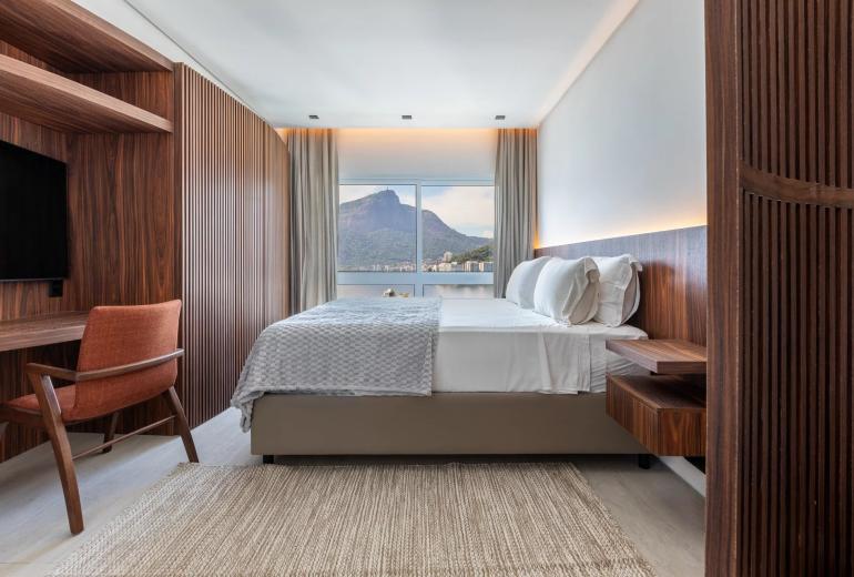 Rio004 - Exceptional Triplex Penthouse with 360º Views