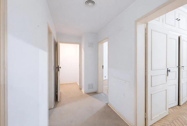 Rio331 - Apartamento para reformar à venda em Copacabana