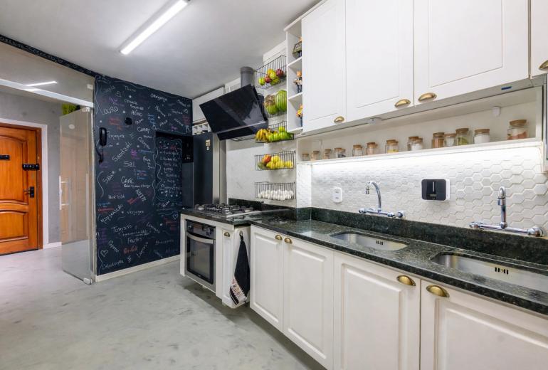 Rio282 - Apartamento à venda em Copacabana de frente para o mar