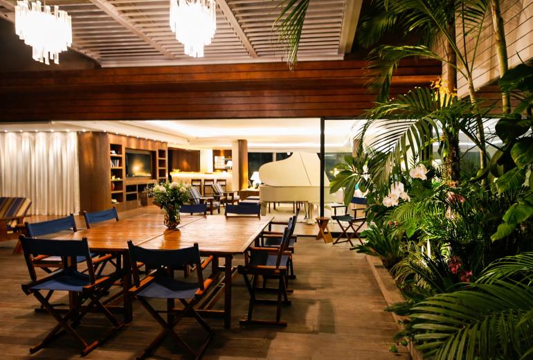 Rio114 - Luxury penthouse on the Copacabana beachfront