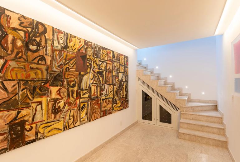 Rio063 - Exclusive triplex penthouse in Leblon