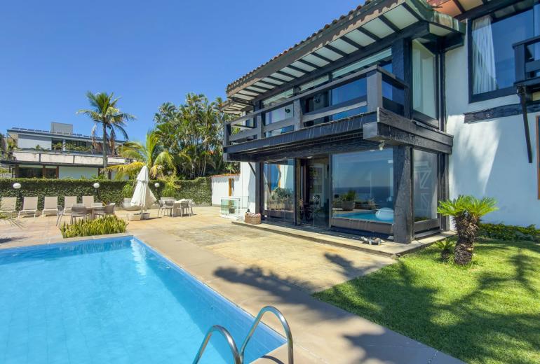 Rio054 - Propriété iconique signée Zanine Caldas