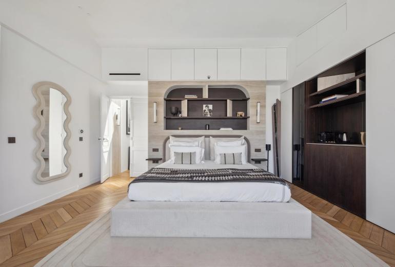 Par023 - Cobertura duplex excepcional com terraço e vista para a Torre Eiffel